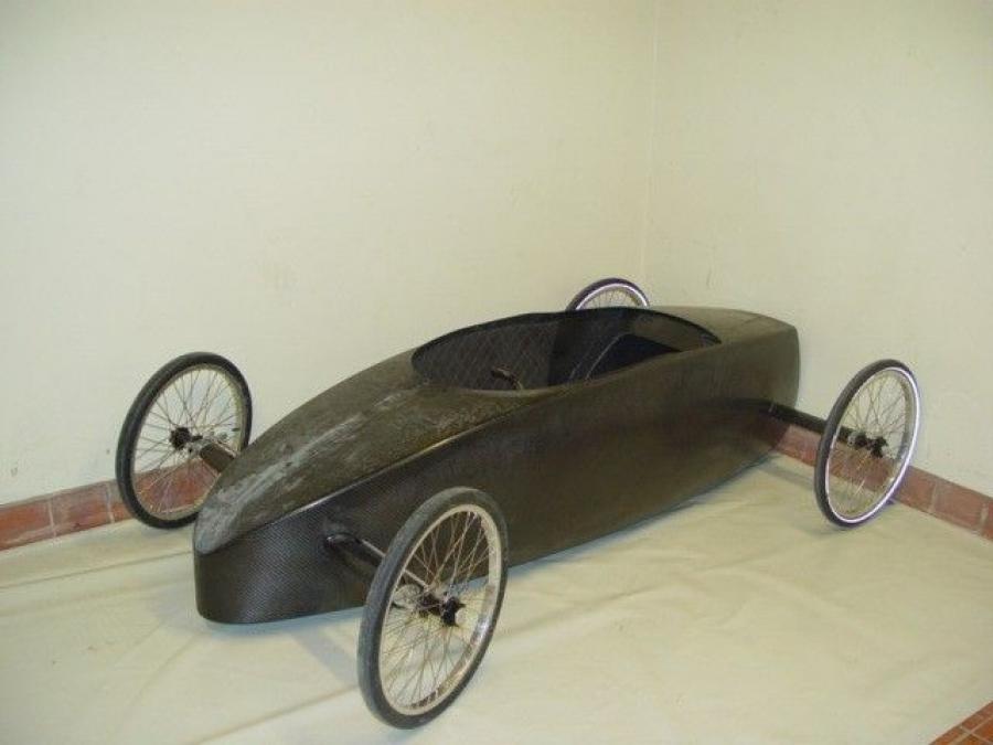  Bentley Continental DC 1942 года  (фото 18 из 27)